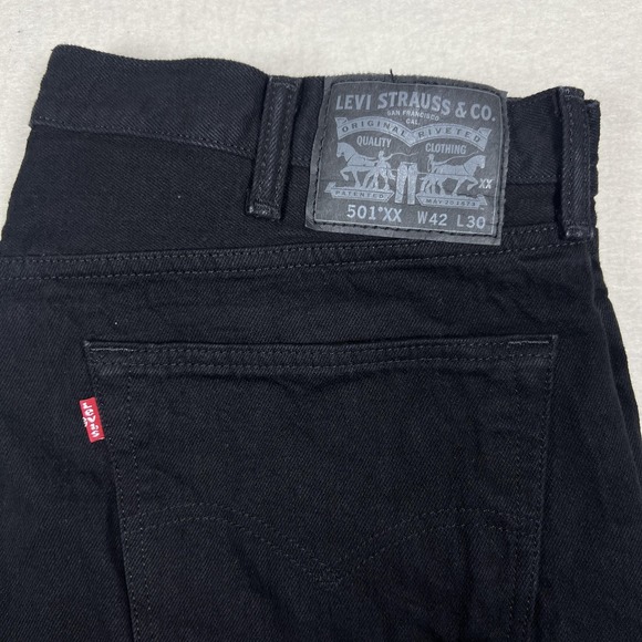 Levis 501 XX Black Jeans Mens 40x28 Straight Button Fly 100% Cotton Denim Pants - Picture 2 of 12